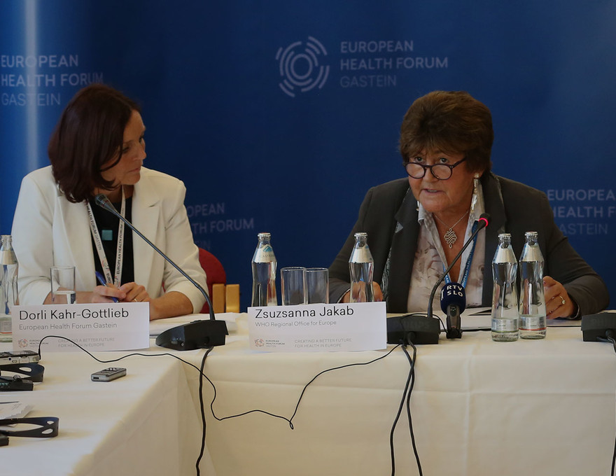 Dorli Kahr-Gottlieb & Zsuzsanna Jakab '16