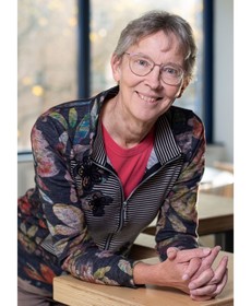 Hinlopen, Corinne Hinlopen, Corinne